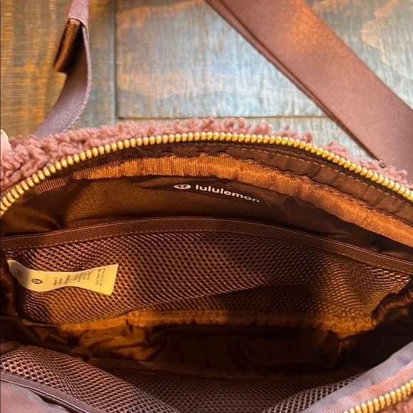 lululemon athletica Brown Crossbody Bag with Gold Hardware - Picture 3 of 3